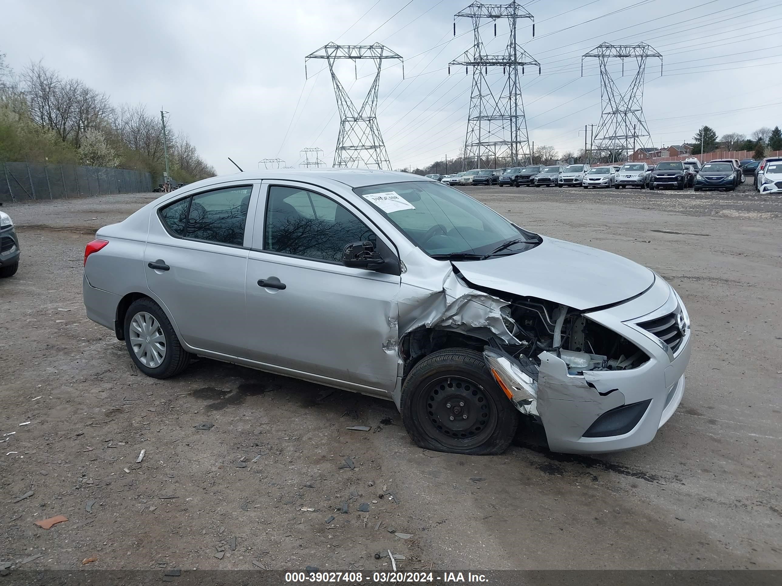 NISSAN VERSA 2015 3n1cn7apxfl839980