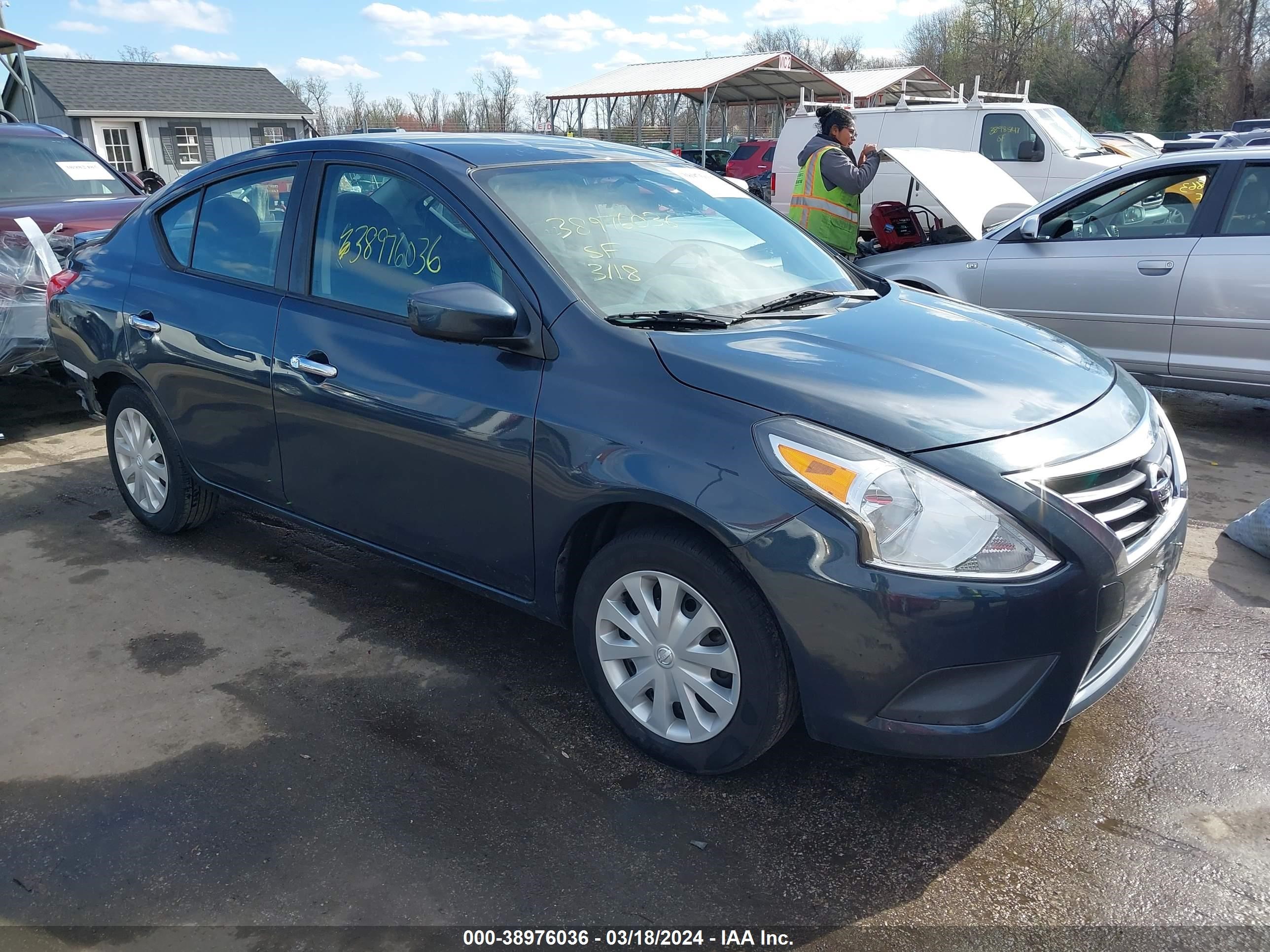 NISSAN VERSA 2017 3n1cn7apxhl842896