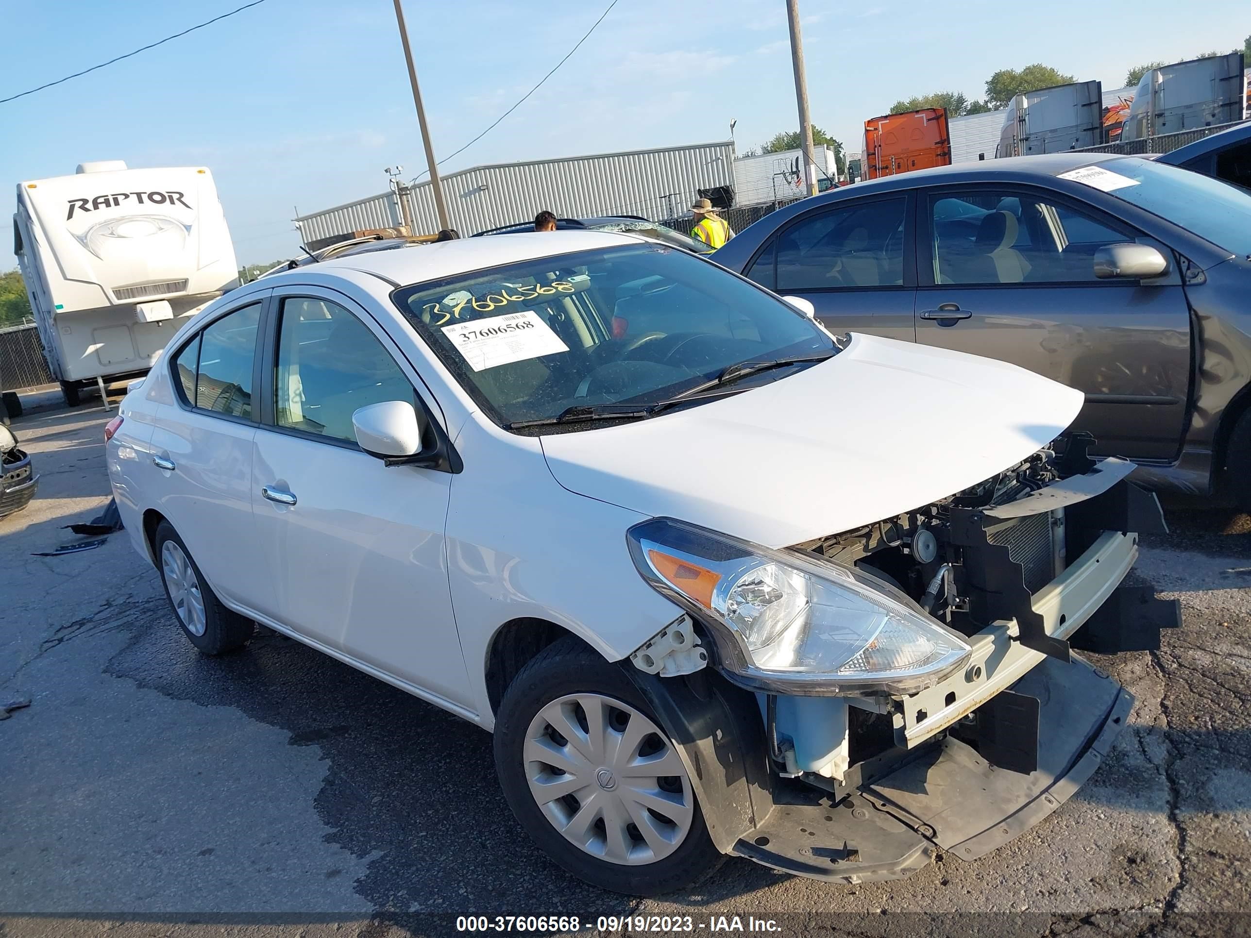 NISSAN VERSA 2017 3n1cn7apxhl864252