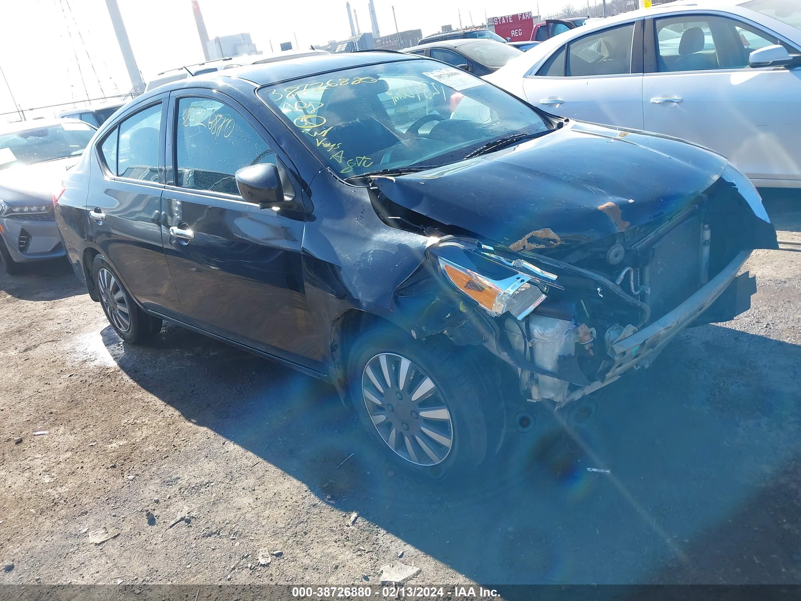 NISSAN VERSA 2017 3n1cn7apxhl888048