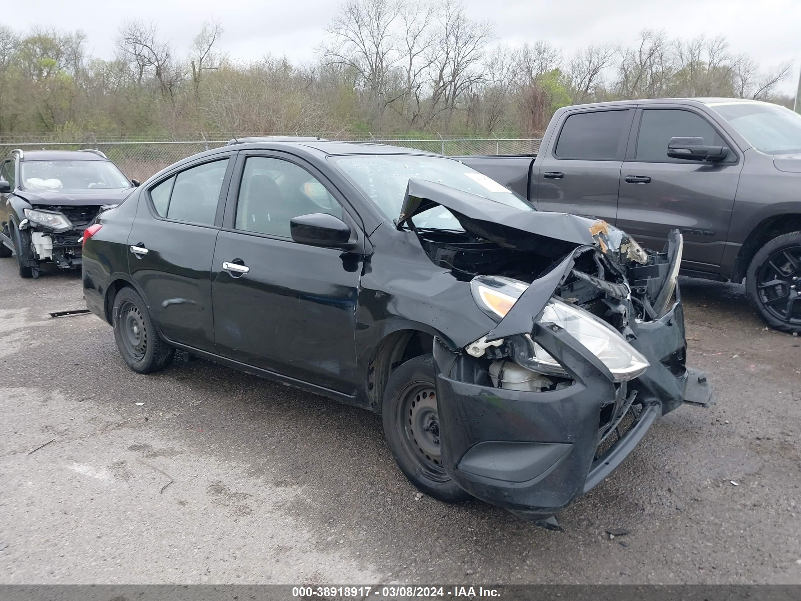 NISSAN VERSA 2019 3n1cn7apxkl847118