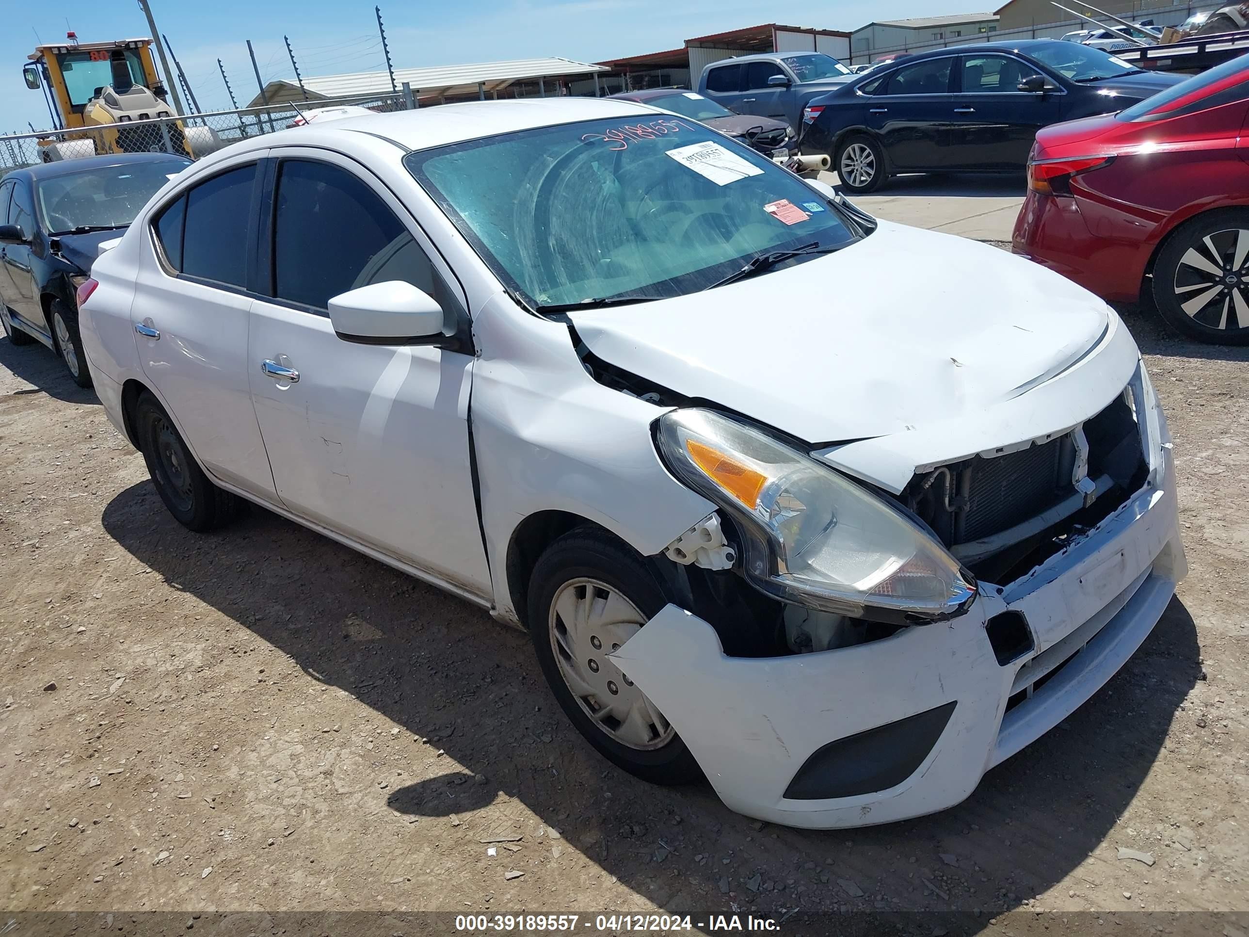 NISSAN VERSA 2019 3n1cn7apxkl850553