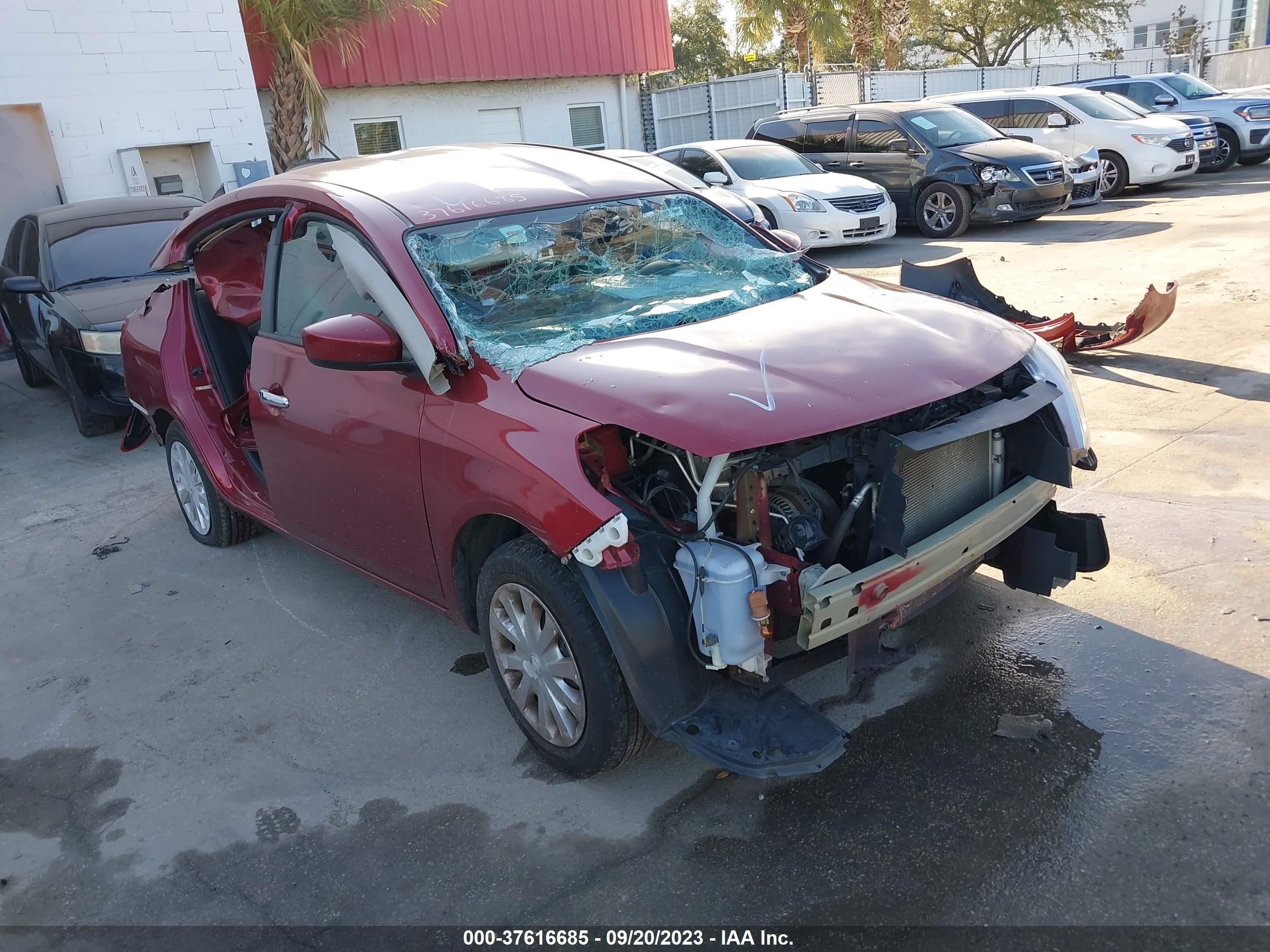 NISSAN VERSA 2019 3n1cn7apxkl858281