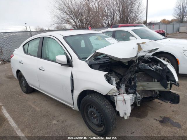 NISSAN VERSA 2019 3n1cn7apxkl860211