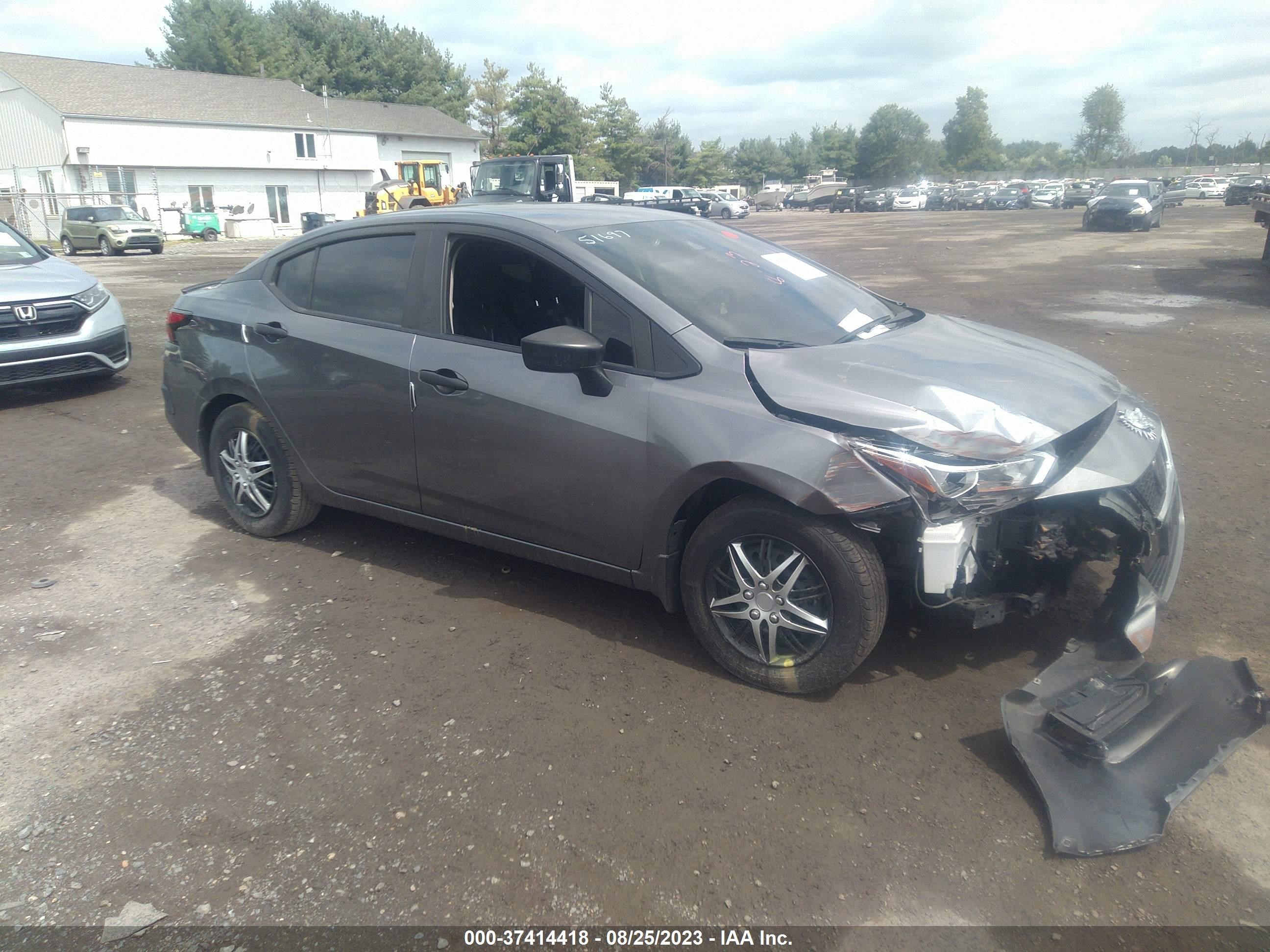 NISSAN VERSA 2020 3n1cn8dv4ll904124