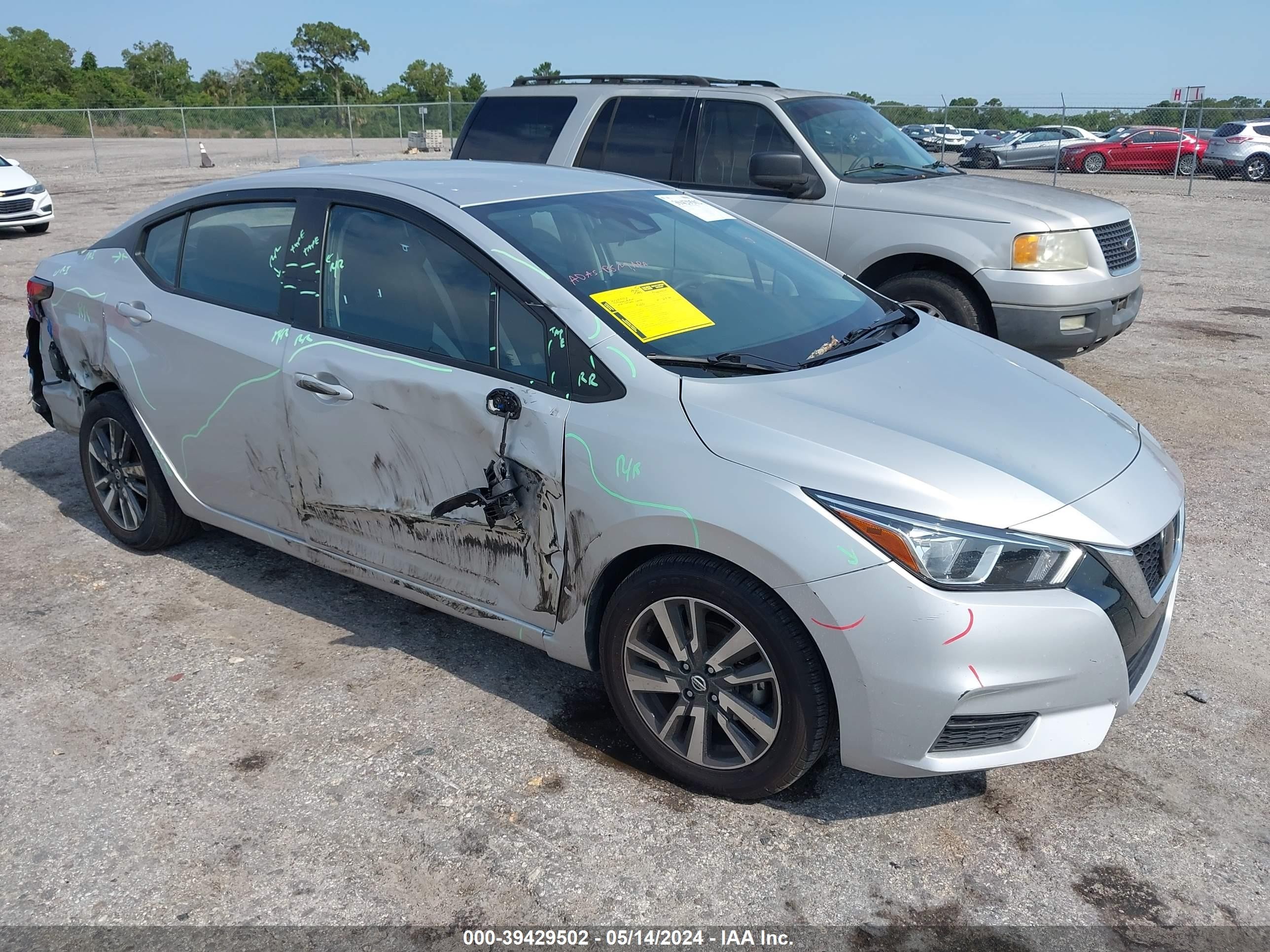 NISSAN VERSA 2021 3n1cn8ev0ml850420