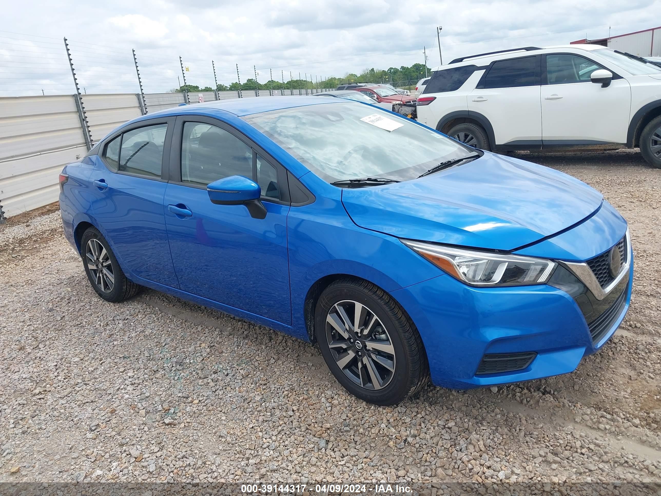 NISSAN VERSA 2020 3n1cn8ev3ll879358