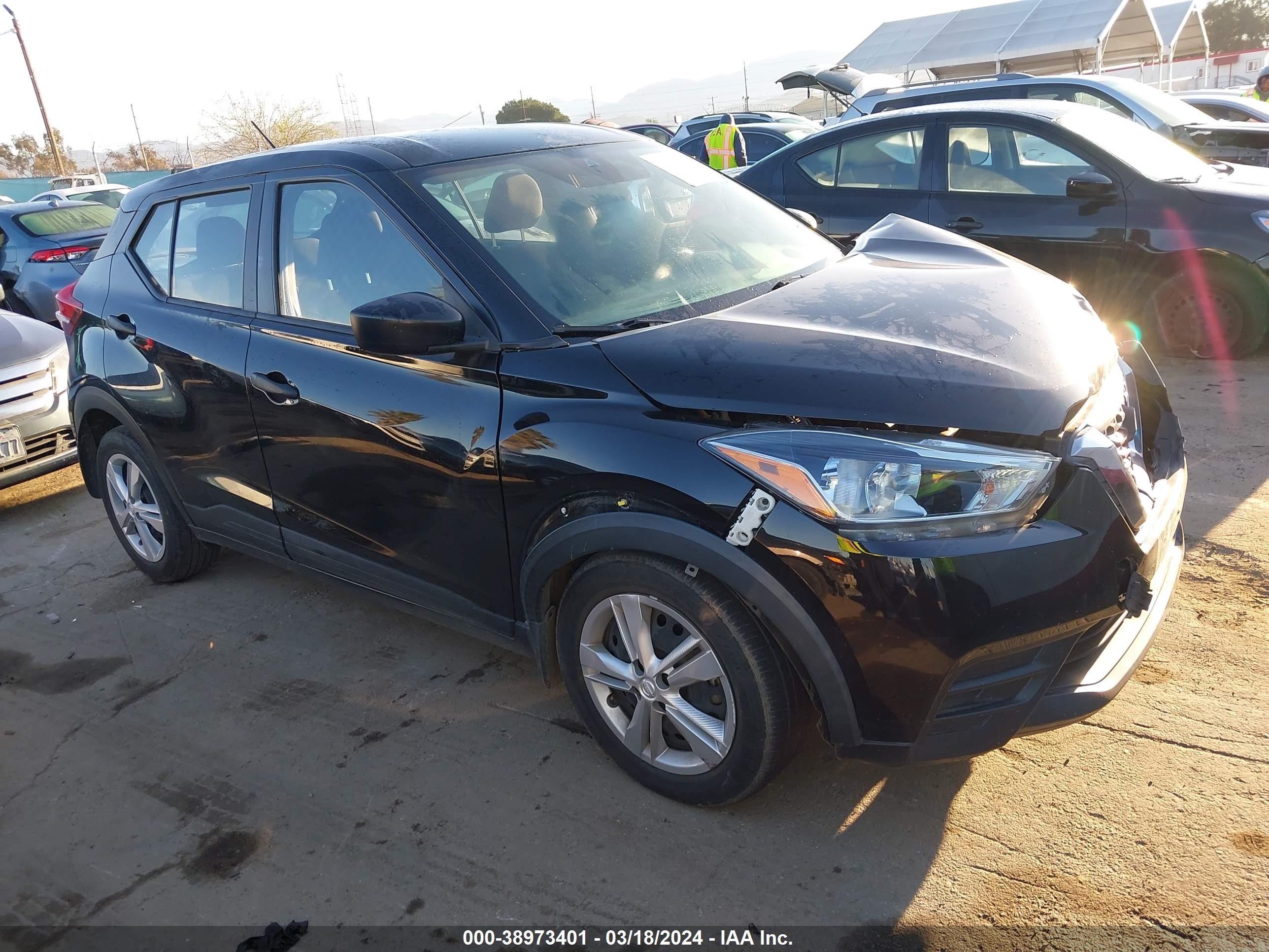 NISSAN KICKS 2020 3n1cp5bv4ll523949