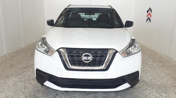 NISSAN KICKS 2018 3n1cp5c92jl492649