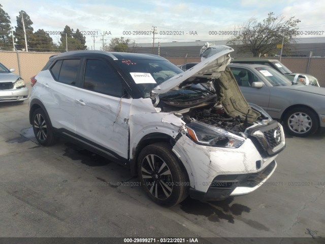 NISSAN KICKS 2018 3n1cp5cu0jl513308