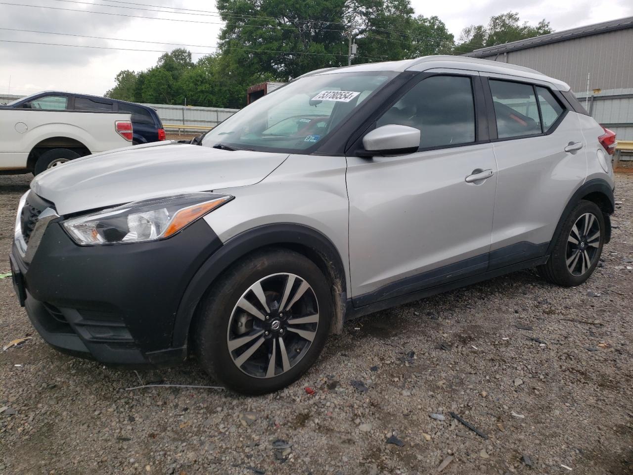 NISSAN KICKS 2018 3n1cp5cu0jl517908