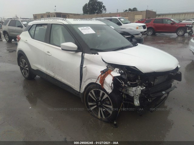 NISSAN KICKS 2018 3n1cp5cu0jl517925