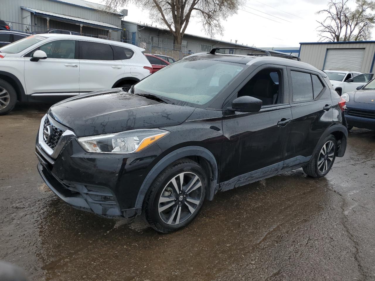 NISSAN KICKS 2018 3n1cp5cu0jl519366