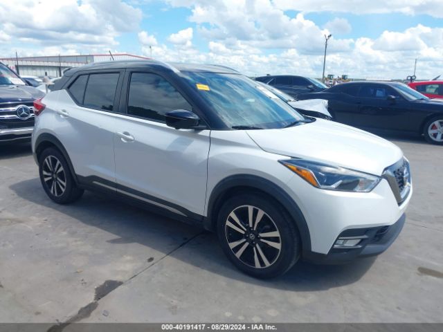 NISSAN KICKS 2018 3n1cp5cu0jl530285