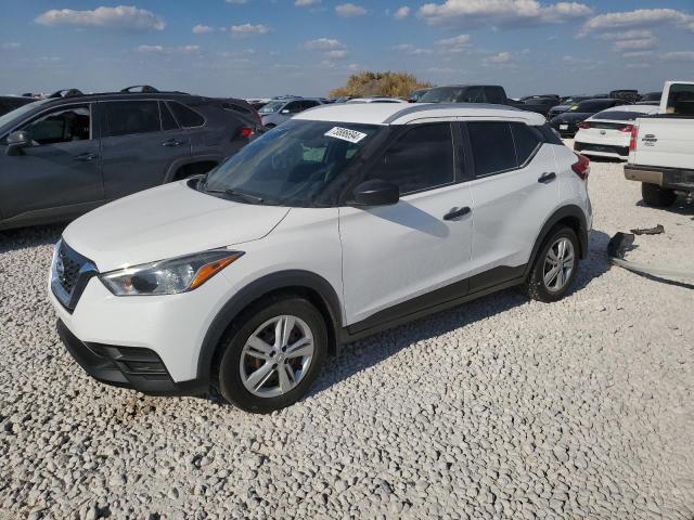 NISSAN KICKS S 2018 3n1cp5cu0jl533140