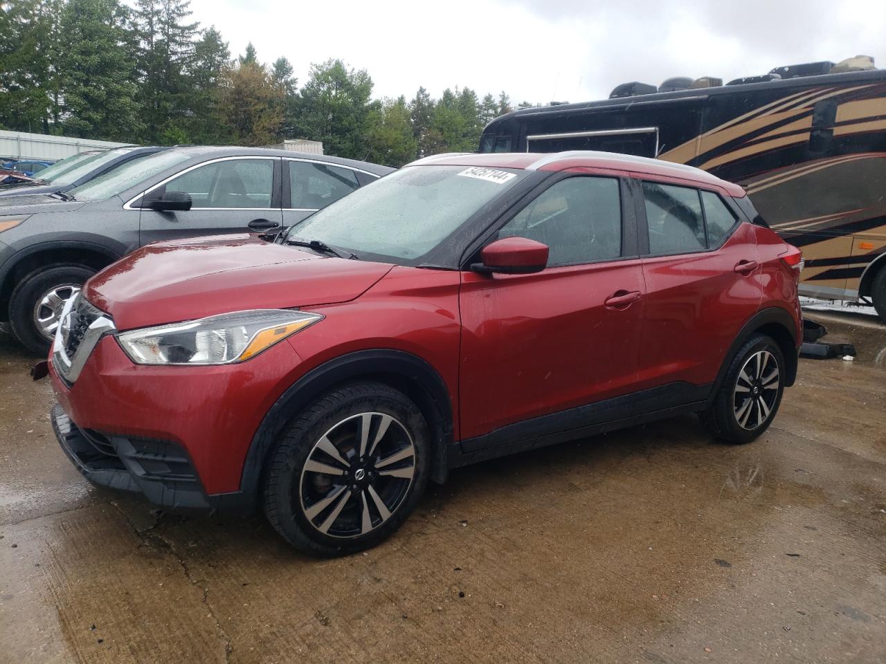 NISSAN KICKS 2019 3n1cp5cu0kl478772