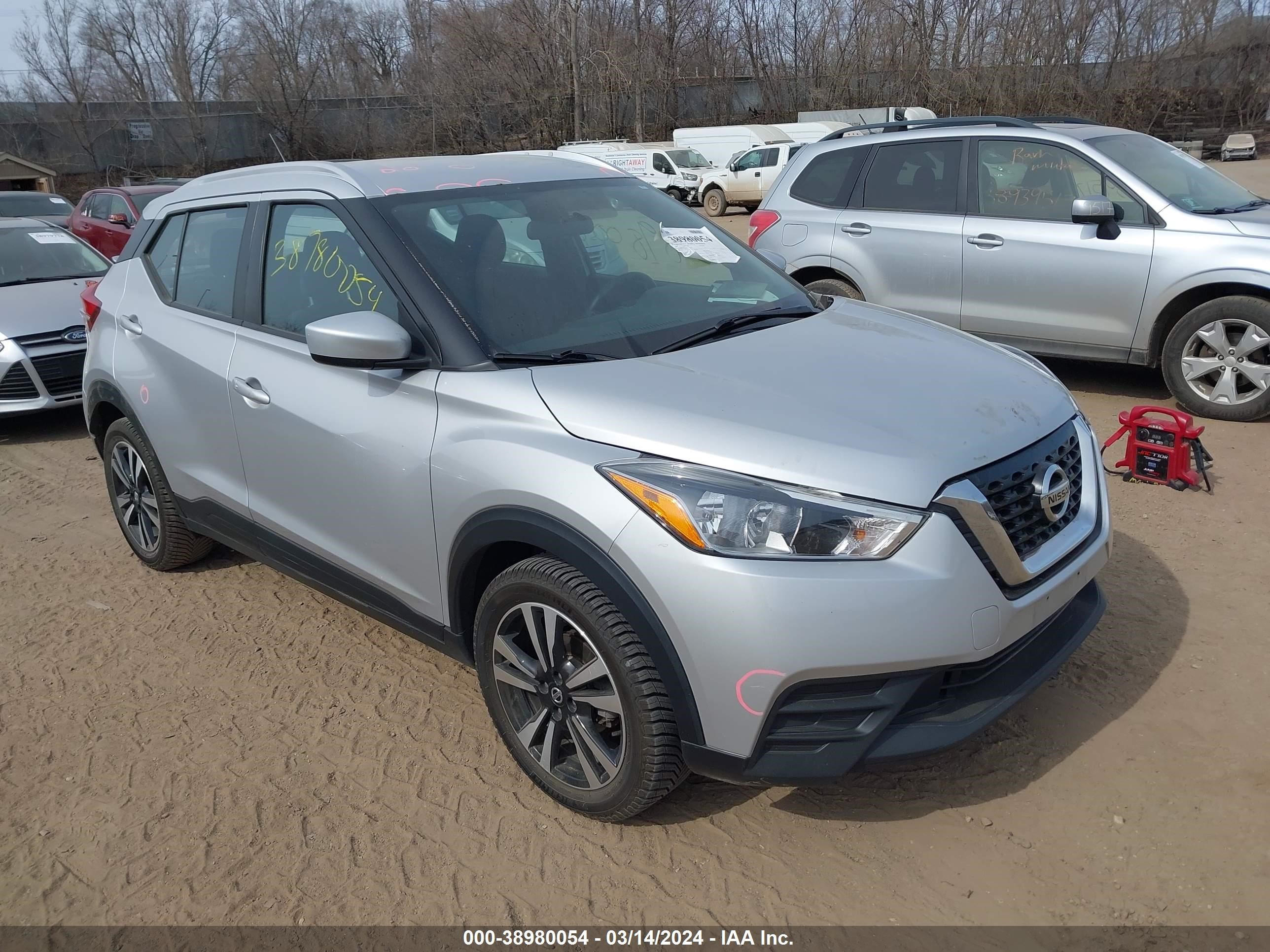 NISSAN KICKS 2019 3n1cp5cu0kl539280