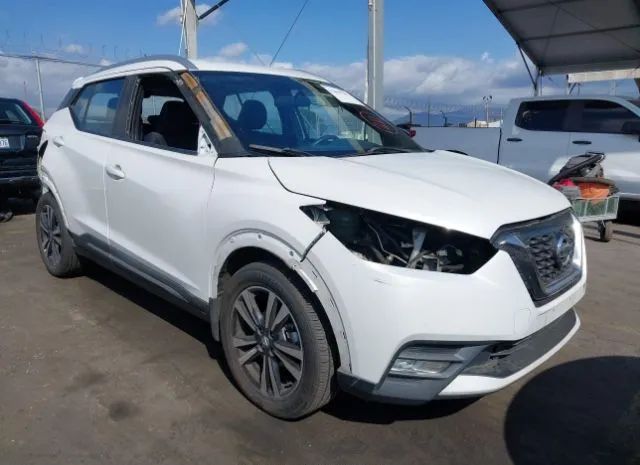 NISSAN KICKS 2018 3n1cp5cu1jl513219