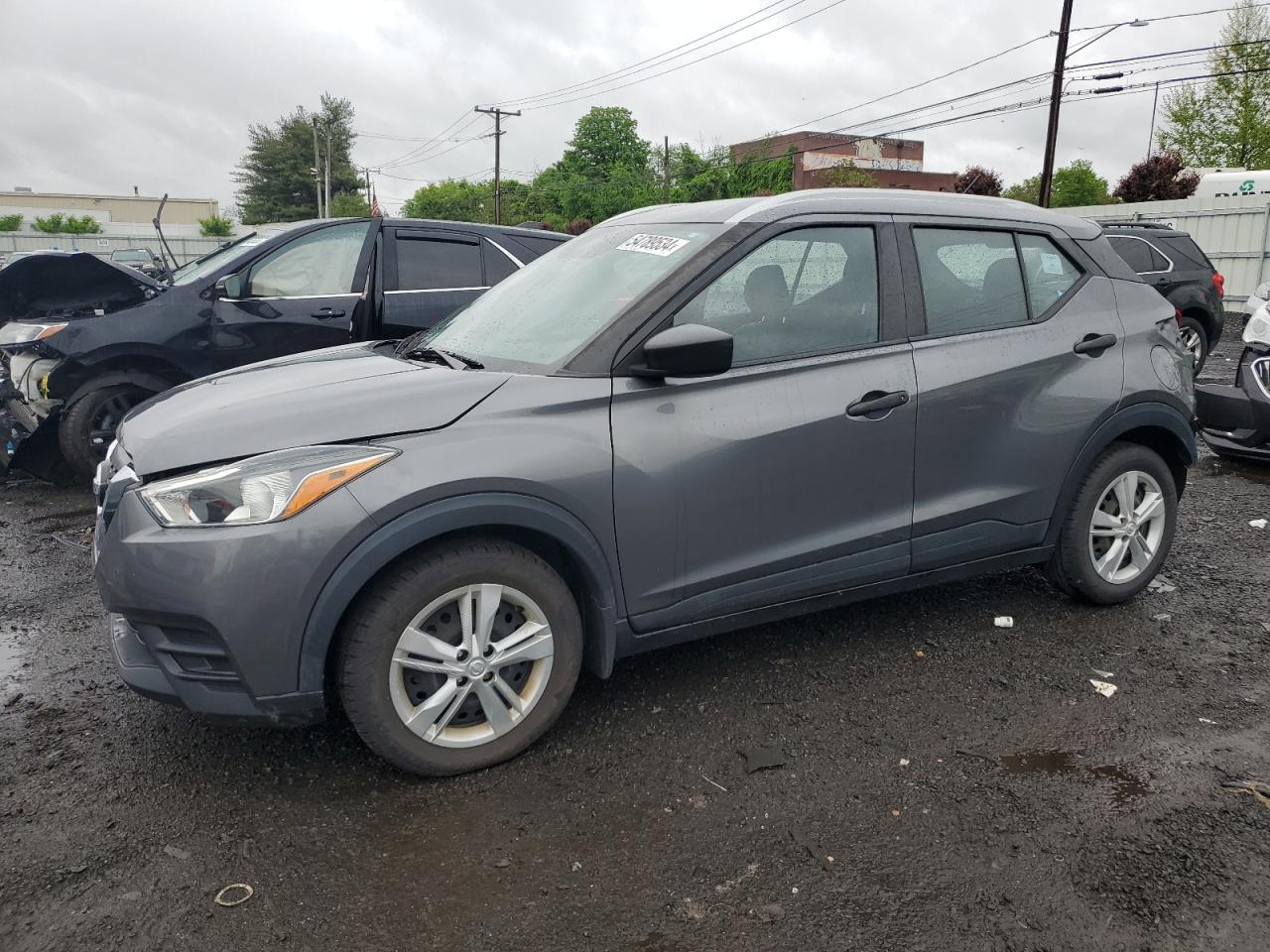 NISSAN KICKS 2019 3n1cp5cu1kl512394