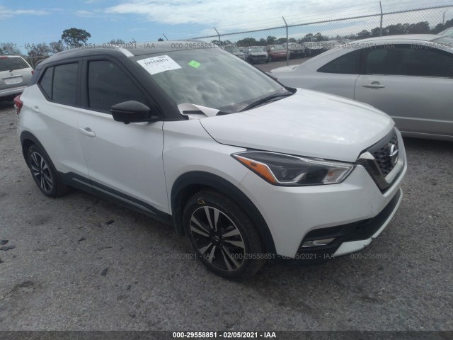 NISSAN KICKS 2018 3n1cp5cu2jl506666