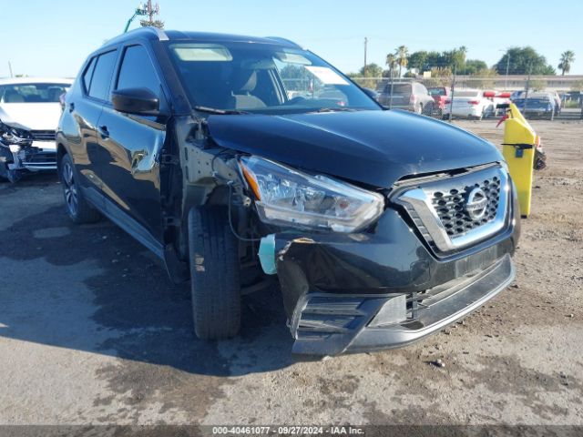 NISSAN KICKS 2018 3n1cp5cu2jl516159