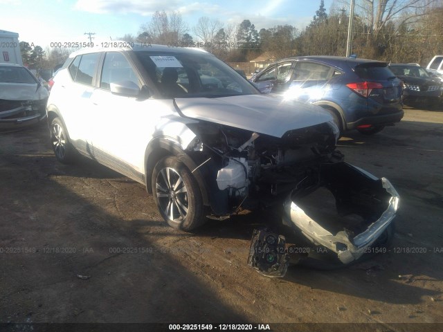 NISSAN KICKS 2018 3n1cp5cu2jl517229