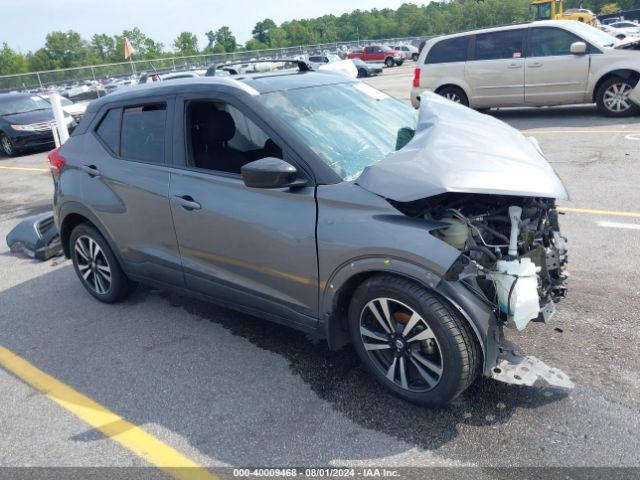 NISSAN KICKS 2018 3n1cp5cu2jl527579