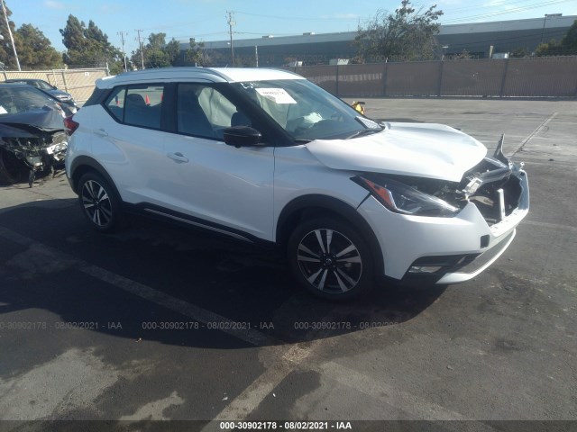 NISSAN KICKS 2018 3n1cp5cu2jl528845