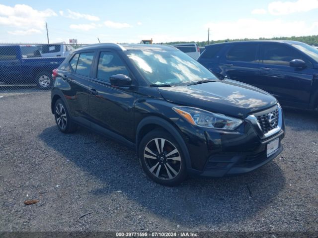 NISSAN KICKS 2018 3n1cp5cu2jl541689