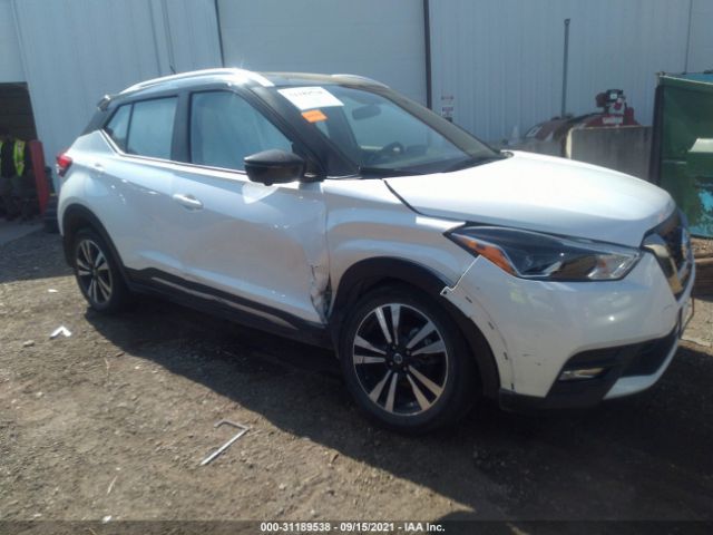 NISSAN KICKS 2019 3n1cp5cu2kl492429