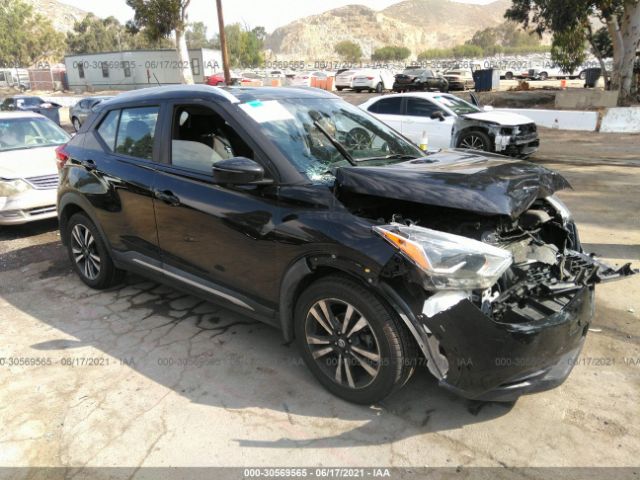 NISSAN KICKS 2018 3n1cp5cu3jl508619