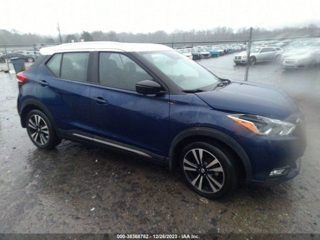 NISSAN KICKS 2018 3n1cp5cu3jl523296