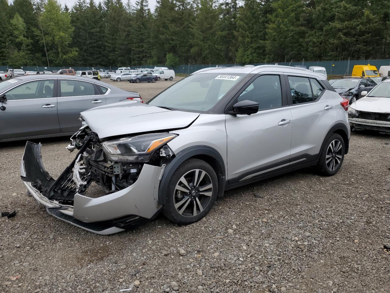 NISSAN KICKS 2018 3n1cp5cu3jl528563