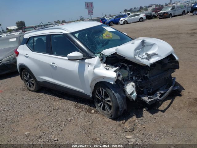 NISSAN KICKS 2018 3n1cp5cu3jl544598