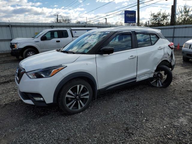 NISSAN KICKS 2019 3n1cp5cu3kl502661