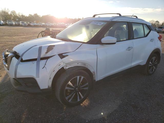 NISSAN KICKS 2018 3n1cp5cu4jl529348