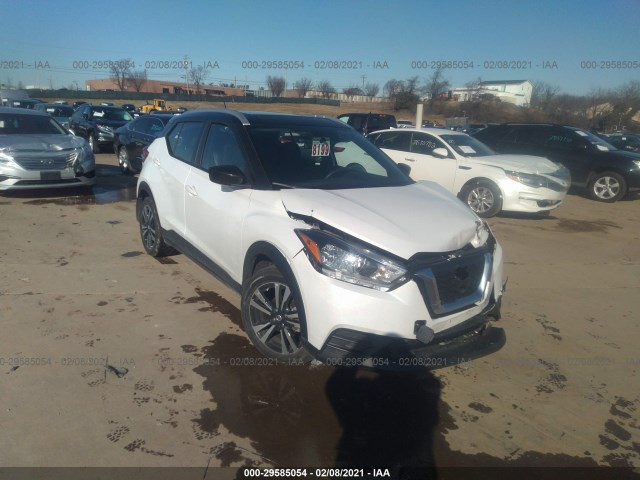 NISSAN KICKS 2019 3n1cp5cu4kl471050