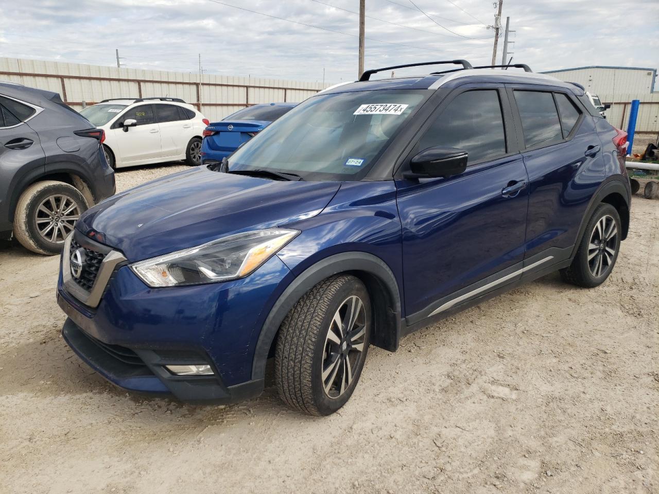 NISSAN KICKS 2019 3n1cp5cu4kl481657