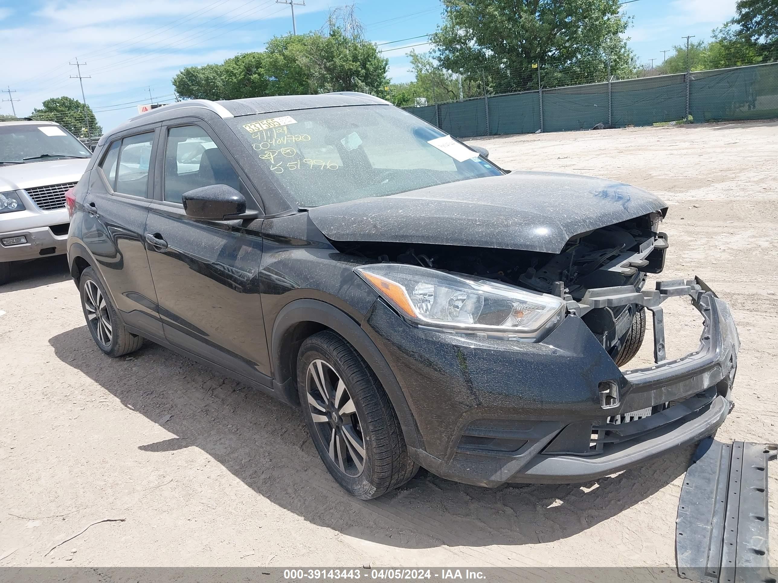 NISSAN KICKS 2019 3n1cp5cu4kl551996