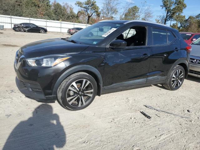 NISSAN KICKS 2018 3n1cp5cu5jl509528