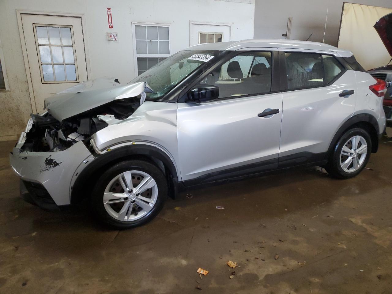 NISSAN KICKS 2018 3n1cp5cu5jl525339