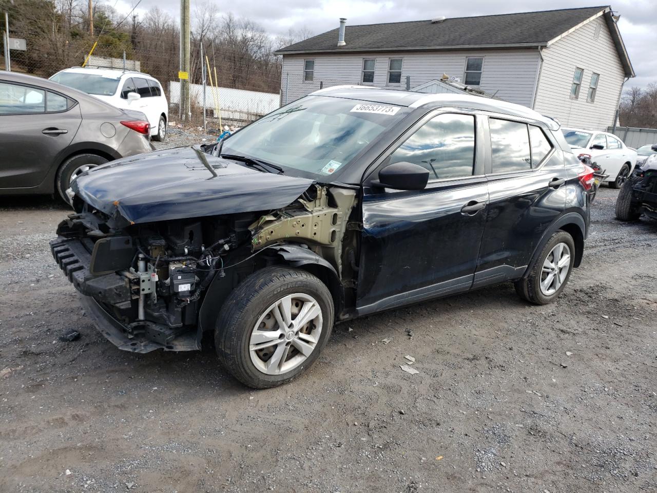 NISSAN KICKS 2019 3n1cp5cu5kl520711