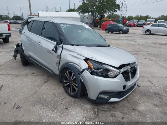 NISSAN KICKS 2019 3n1cp5cu5kl521826