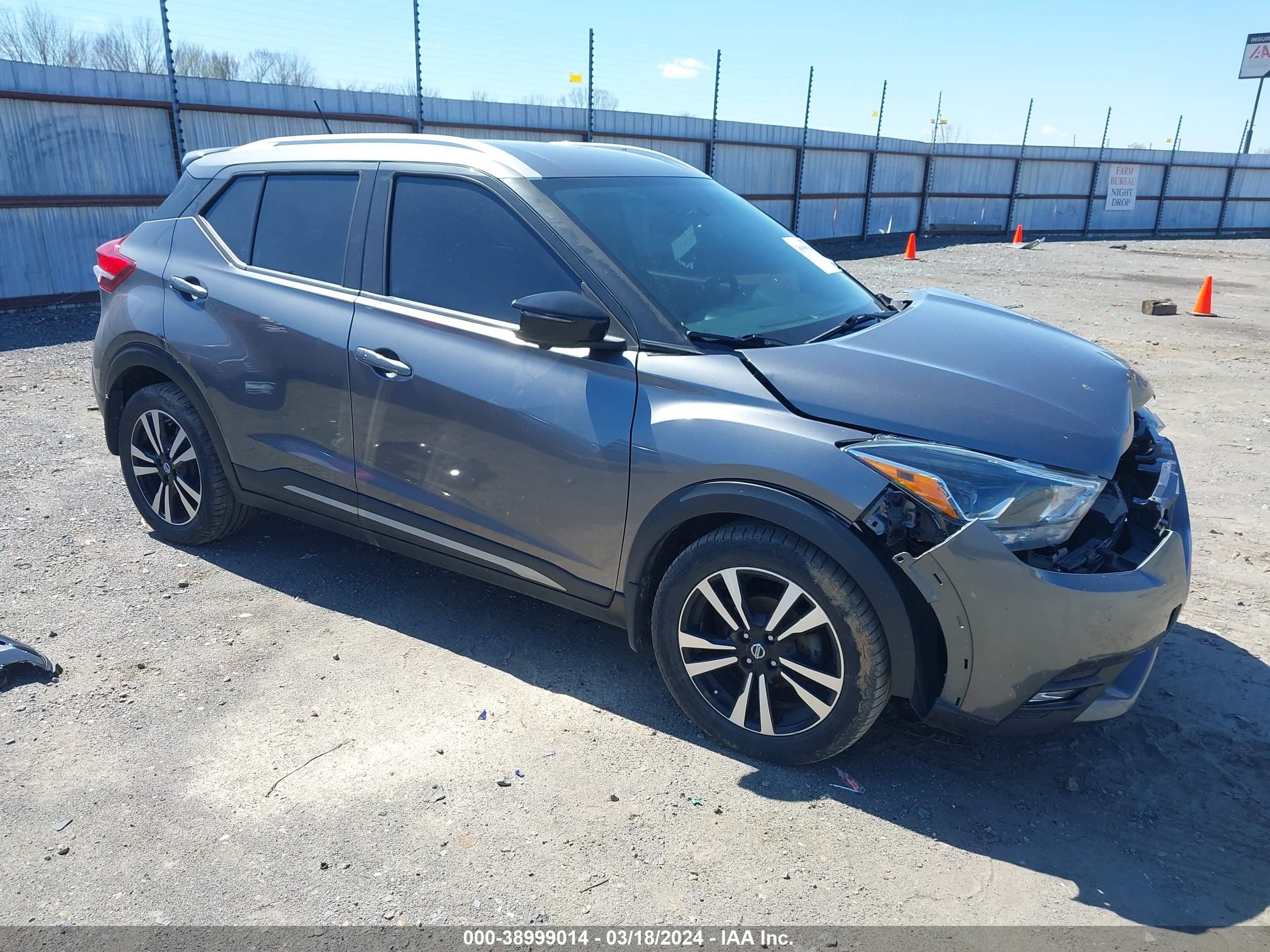 NISSAN KICKS 2019 3n1cp5cu5kl530980