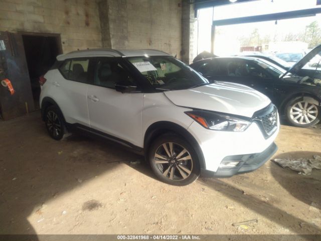 NISSAN KICKS 2019 3n1cp5cu5kl538111