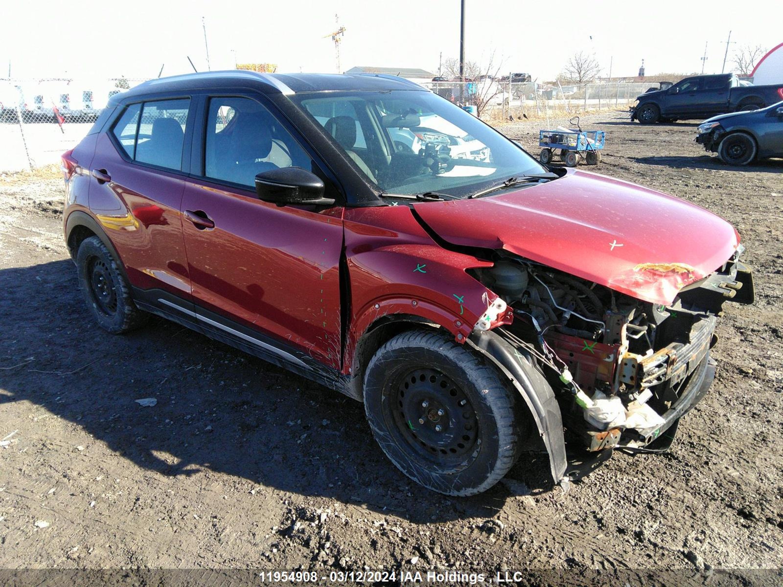 NISSAN KICKS 2019 3n1cp5cu5kl544149