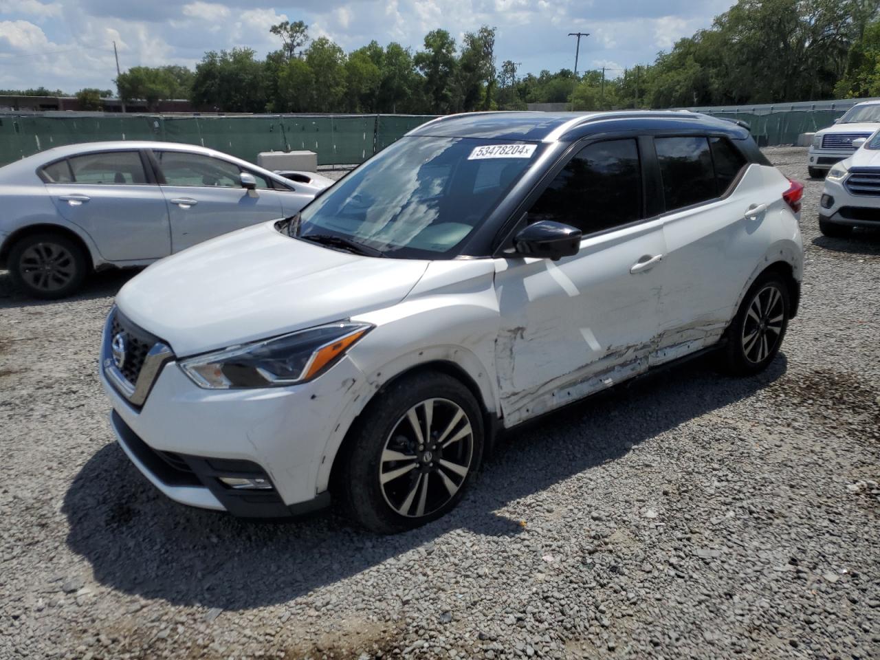 NISSAN KICKS 2018 3n1cp5cu6jl506234