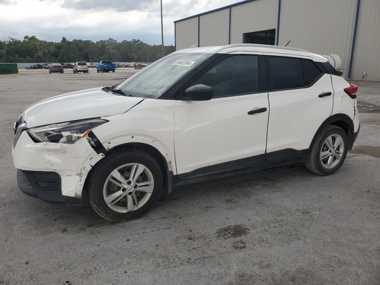 NISSAN KICKS 2019 3n1cp5cu6kl469381