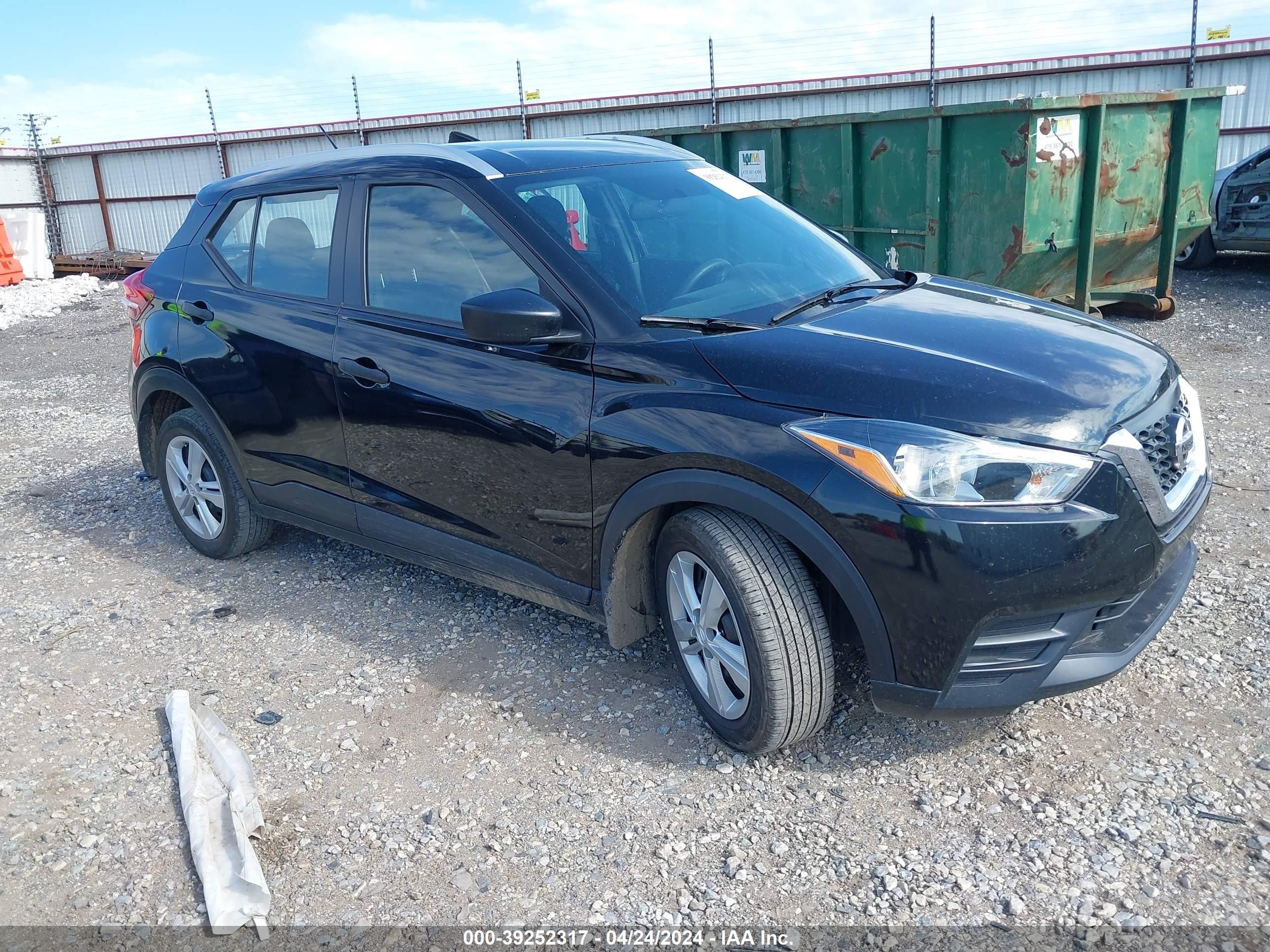 NISSAN KICKS 2018 3n1cp5cu7jl533488