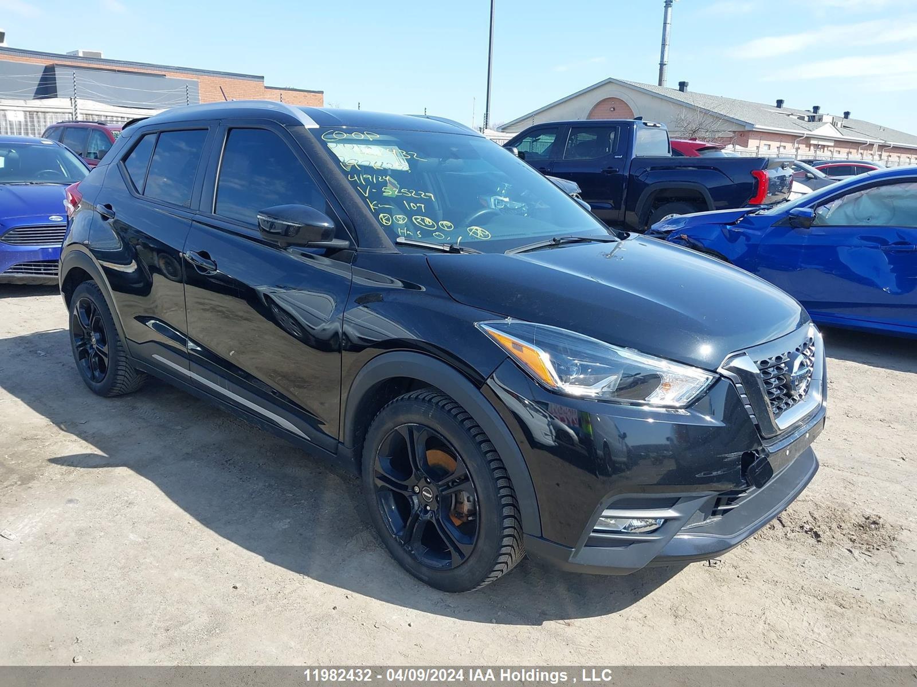 NISSAN KICKS 2019 3n1cp5cu7kl525229